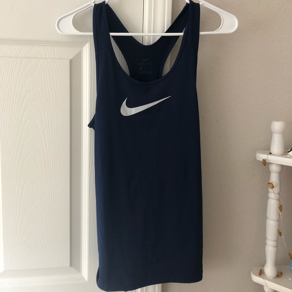 navy blue nike tank top